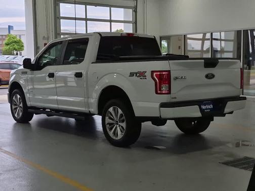 Oxford White 2017 Ford F-150 XL