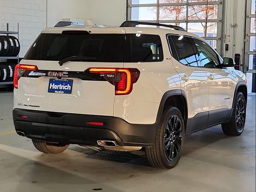 2023 GMC Acadia FWD SLE