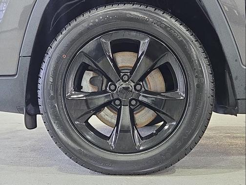 2019 Jeep Cherokee Altitude