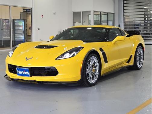 Corvette Racing Yellow Tintcoat 2016 Chevrolet Corvette Z06