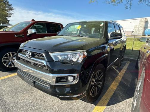 Midnight Black Metallic 2018 Toyota 4Runner Limited