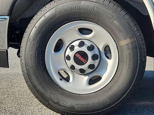 2025 GMC Savana 2500 Work Van