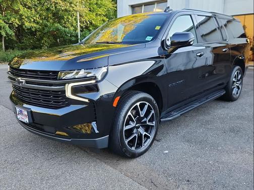 2021 Chevrolet Suburban RST