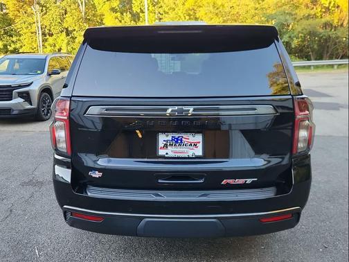 2021 Chevrolet Suburban RST