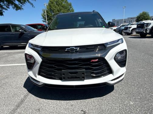 Summit White 2023 Chevrolet Trailblazer RS