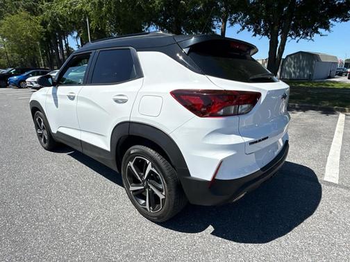 Summit White 2023 Chevrolet Trailblazer RS