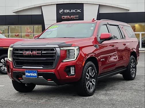 2023 GMC Yukon XL 4WD AT4