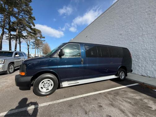 2014 Chevrolet Express 3500 LS