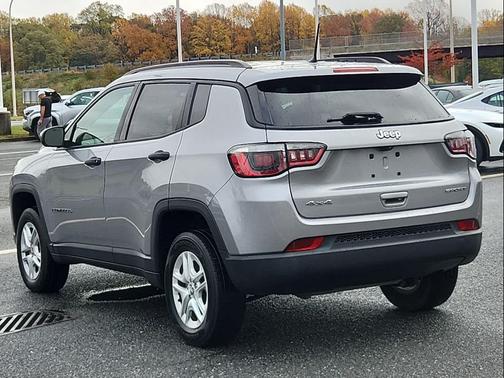 2018 Jeep Compass Sport