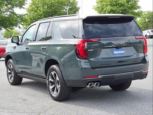Midnight Pine 2026 GMC Yukon 4WD AT4 Ultimate
