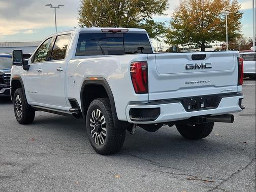 2026 GMC Sierra 2500 Denali Ultimate