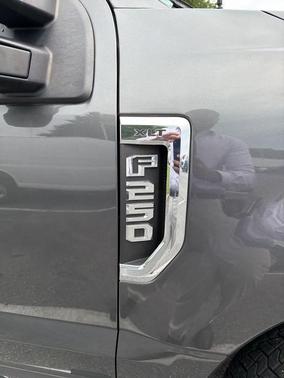 2017 Ford F-250 XLT