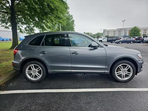2016 Audi Q5 2.0T Premium Plus