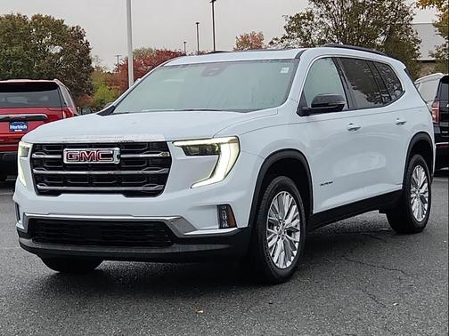 2026 GMC Acadia Elevation FWD