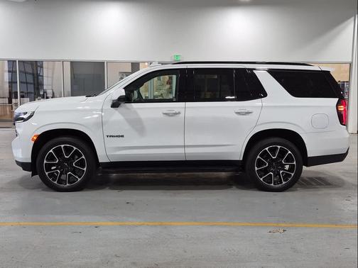 2024 Chevrolet Tahoe 4WD RST