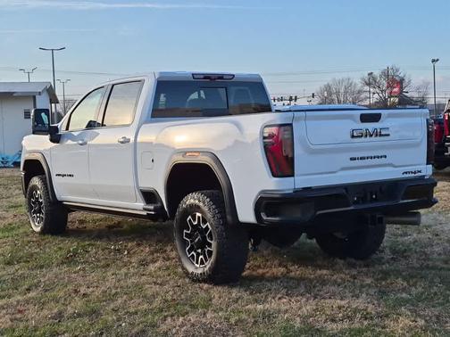 2026 GMC Sierra 2500 AT4X