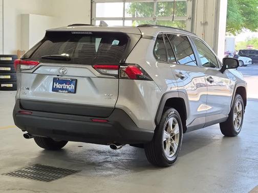 Silver Sky Metallic 2025 Toyota RAV4 XLE