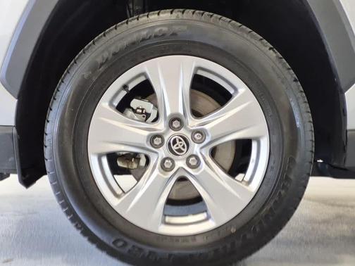 Silver Sky Metallic 2025 Toyota RAV4 XLE