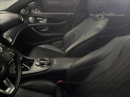 2018 Mercedes-Benz E-Class 4MATIC