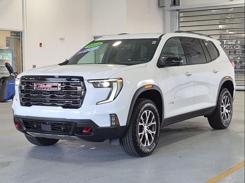 Summit White 2026 GMC Acadia AT4 AWD
