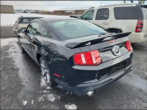2012 Ford Mustang GT Premium