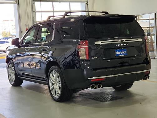 2023 Chevrolet Tahoe 4WD High Country