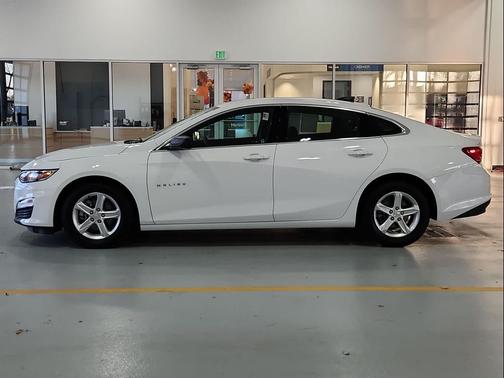 2022 Chevrolet Malibu 1LS