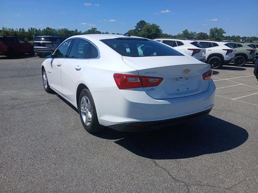 2022 Chevrolet Malibu 1LS