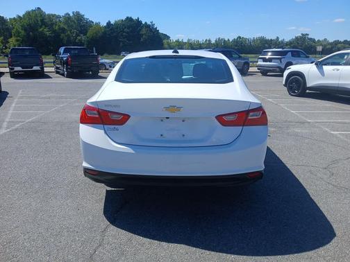 2022 Chevrolet Malibu 1LS