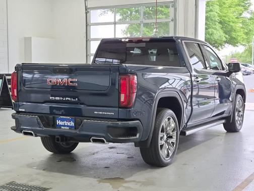 Pacific Blue Metallic 2023 GMC Sierra 1500 Denali