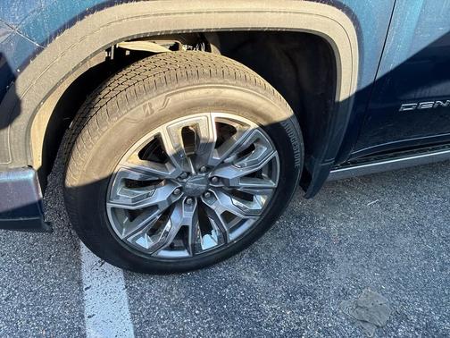 Pacific Blue Metallic 2023 GMC Sierra 1500 Denali