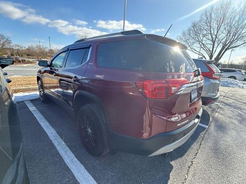 2018 GMC Acadia SLT-1