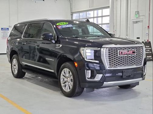 2024 GMC Yukon XL Denali