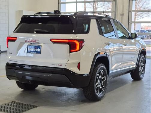 2026 GMC Terrain AWD AT4