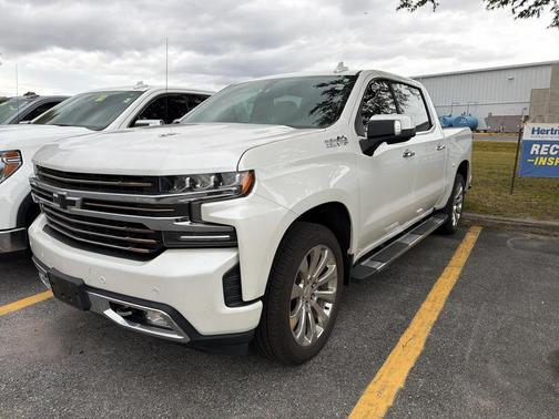 2022 Chevrolet Silverado 1500 High Country