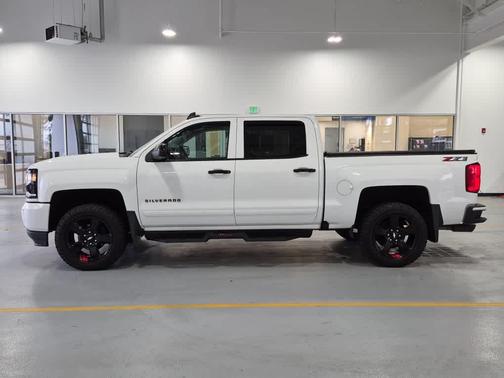 Summit White 2018 Chevrolet Silverado 1500 LTZ