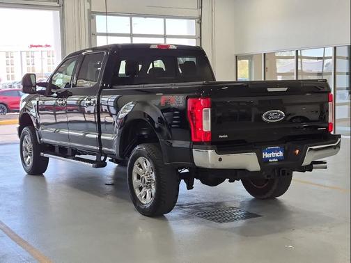 2017 Ford F-350 Lariat