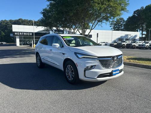 Summit White 2023 Buick Enclave Essence AWD