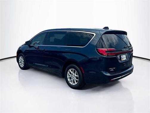 2025 Chrysler Pacifica L
