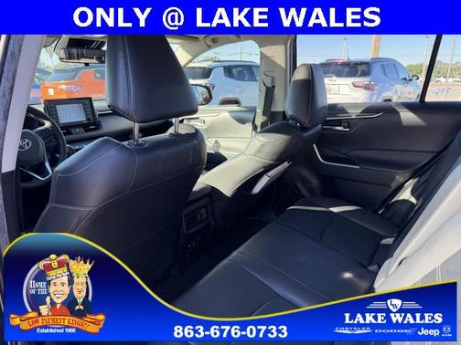 2021 Toyota RAV4 Hybrid XLE Premium