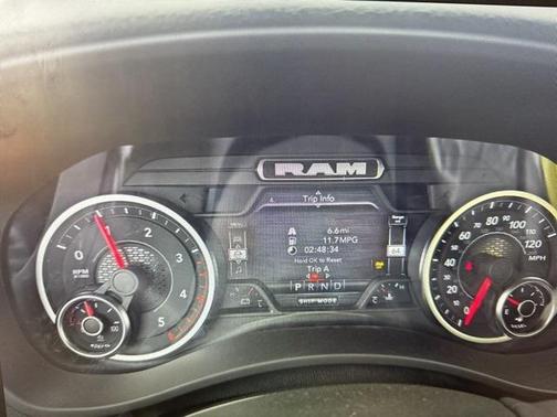 2025 RAM 3500 Tradesman Crew Cab 4x4 8' Box