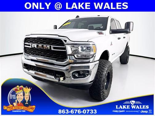 2021 RAM 3500 Tradesman Crew Cab 4x4 6'4' Box