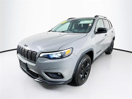 2023 Jeep Cherokee Altitude