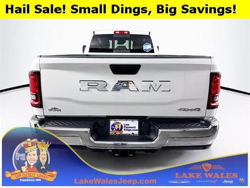 2025 RAM 3500 Tradesman Crew Cab 4x4 8' Box