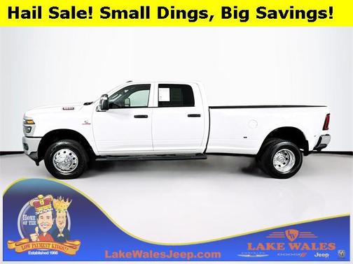 2025 RAM 3500 Tradesman Crew Cab 4x4 8' Box