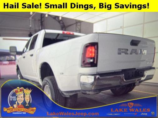 2025 RAM 3500 Tradesman Crew Cab 4x4 8' Box