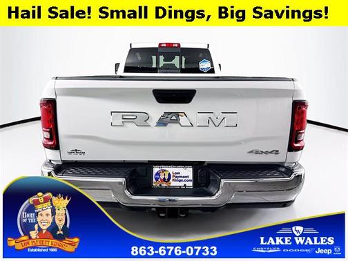 2025 RAM 3500 Tradesman Crew Cab 4x4 8' Box