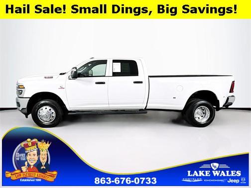 2025 RAM 3500 Tradesman Crew Cab 4x4 8' Box
