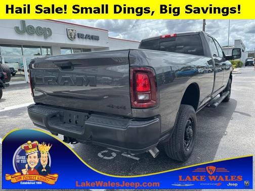 2025 RAM 2500 Tradesman Crew Cab 4x4 8' Box