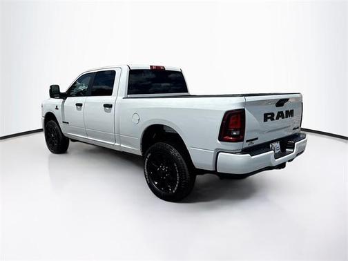2025 RAM 2500 Big Horn Crew Cab 4x4 6'4' Box